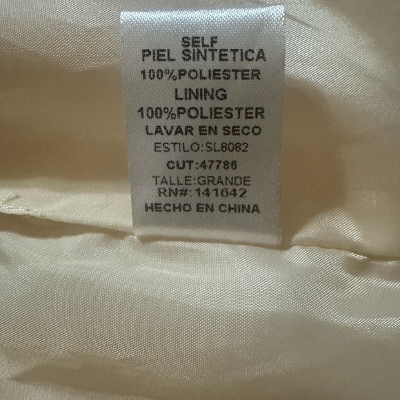 She + Sky Beige Faux Fur  Cosy Vest EUC Size Large - Picture 6 of 8